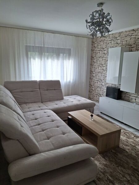 Crangasi, Nucsoara Parc, 2 camere,