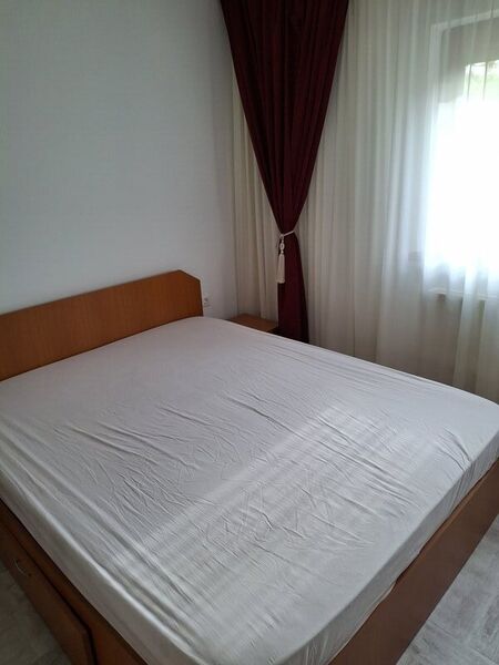 Crangasi, Nucsoara Parc, 2 camere,